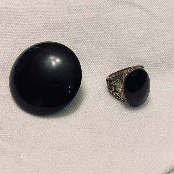 2 Ring Set - It Must Go! - Picture 1 of 7